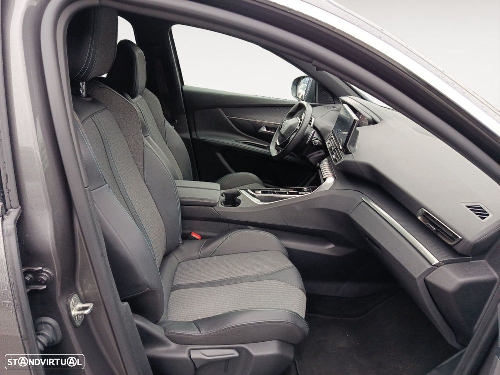 Peugeot 5008 1.5 BlueHDi Allure EAT8 - 15