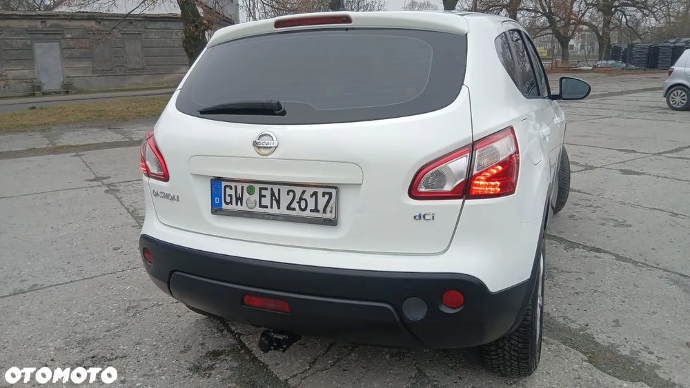 Nissan Qashqai - 10
