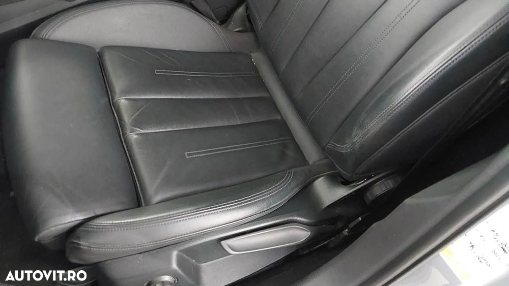 Audi A4 Avant 2.0 40 TDI quattro S tronic Advanced - 9
