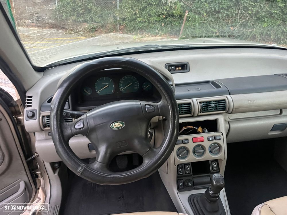 Land Rover Freelander 2.0 di - 29