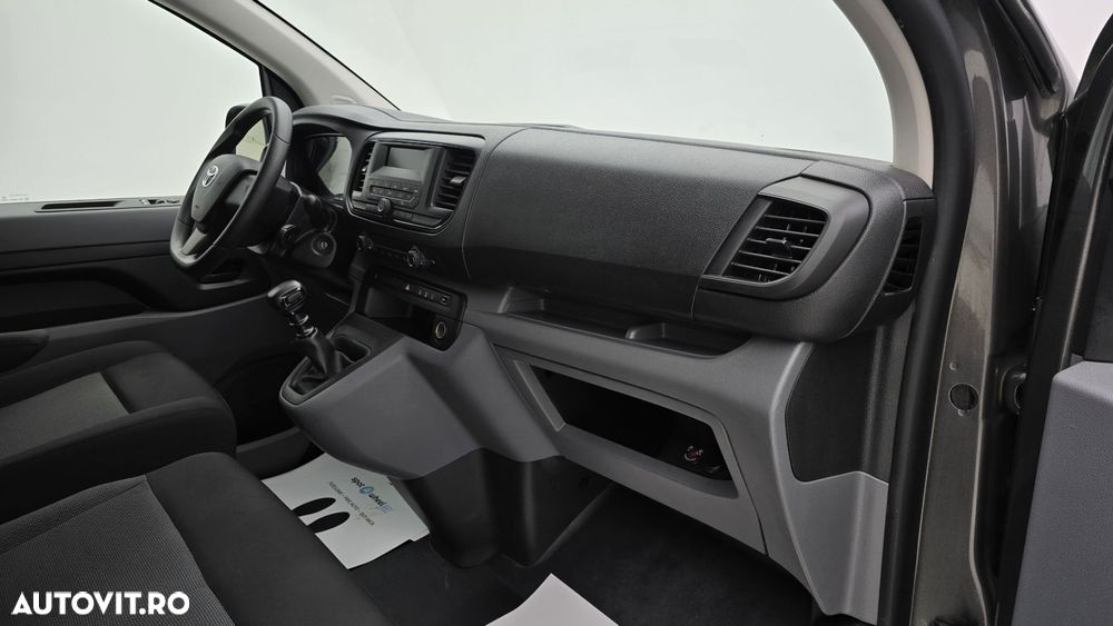 Toyota Proace 1.5 D-4D 120CP 8+1 L2H1 Base+ - 20