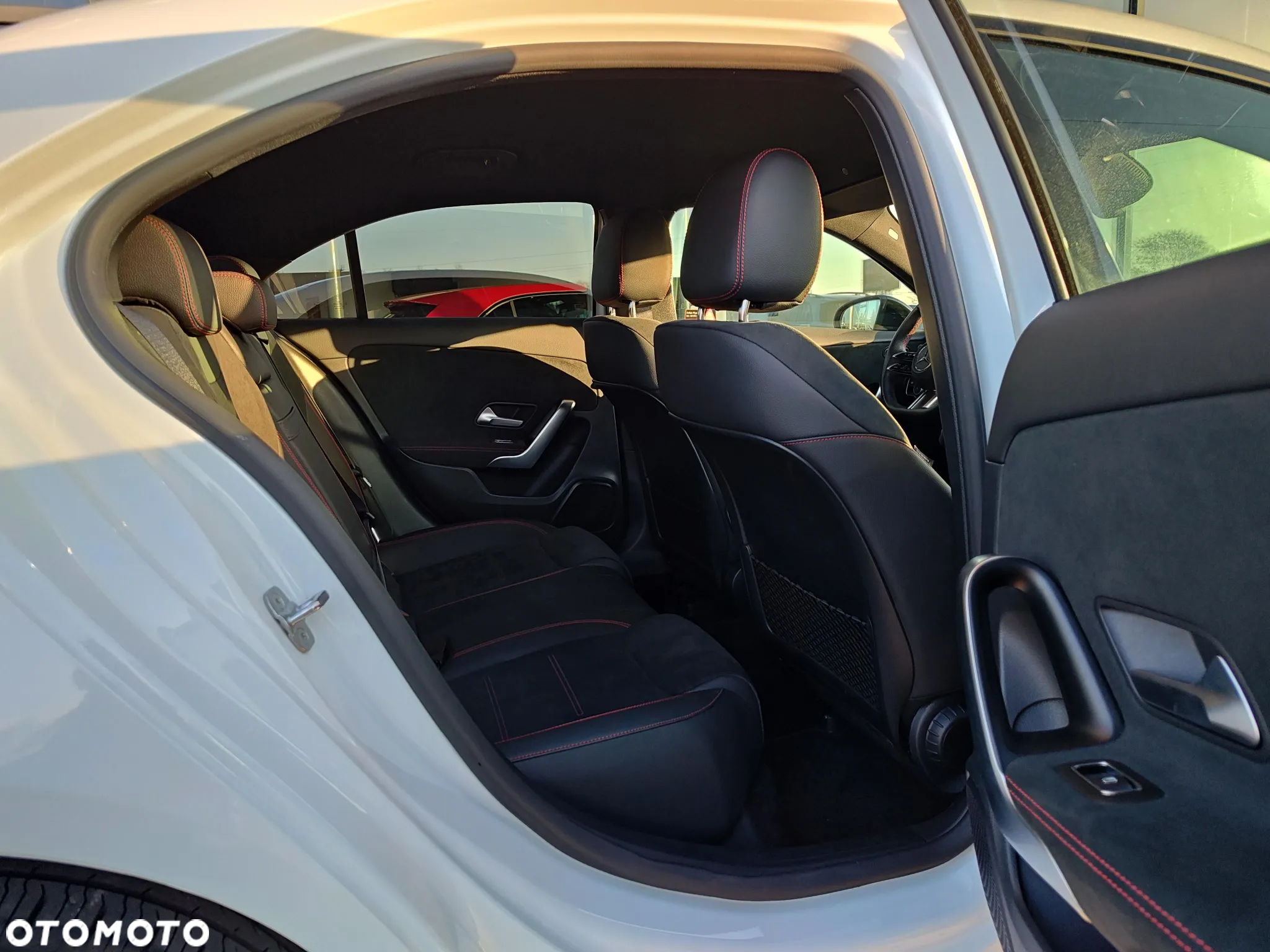Mercedes-Benz Klasa A 250 e PHEV AMG Line 8G-DCT - 11