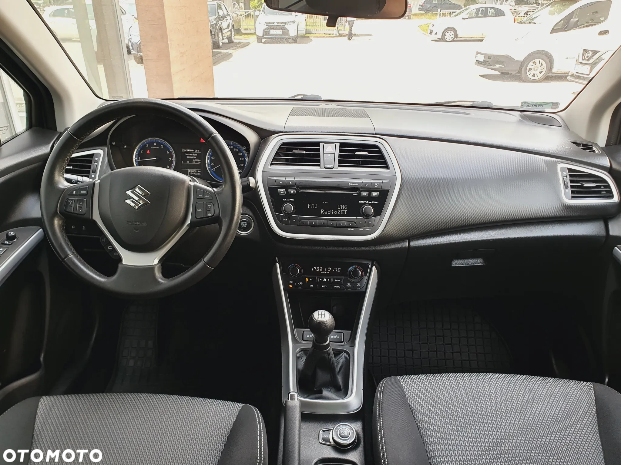 Suzuki SX4 S-Cross 1.6 Premium 4WD - 27