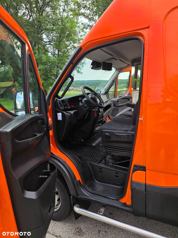Iveco NA PODUSZCE 72C18◾️70 180◾️50c18◾️FURGON◾️BLASZAK◾️MAX◾️ 7000KG◾️◾️SPRINTER◾️ - 6