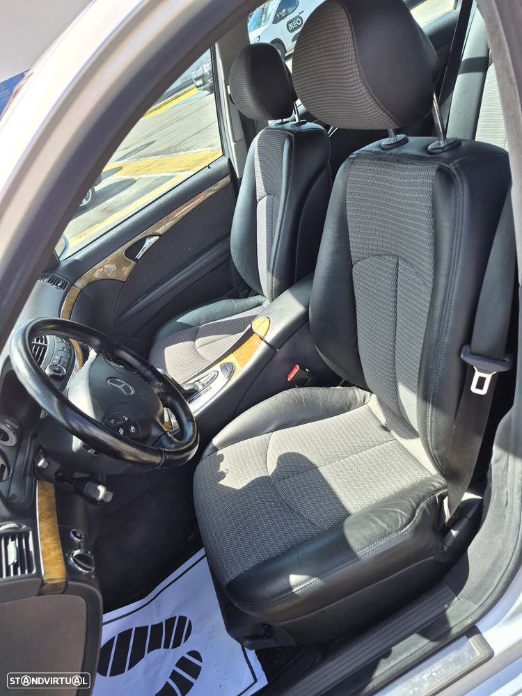 Mercedes-Benz E 220 CDI Avantgarde Aut. - 10