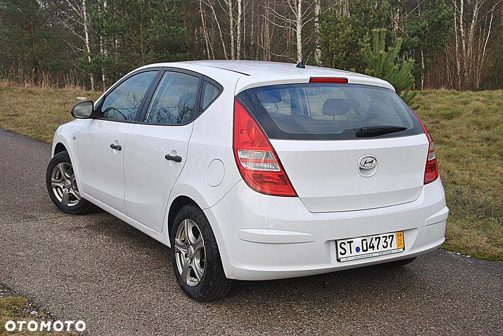 Hyundai i30 1.4 Blue Comfort - 4