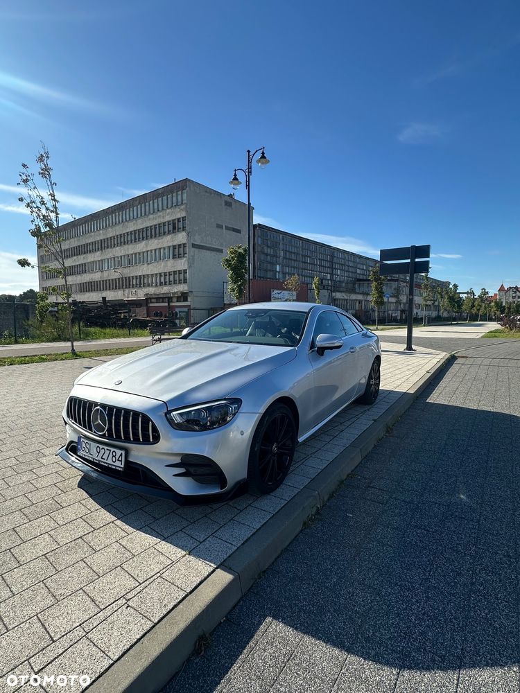 Mercedes-Benz Klasa E - 16