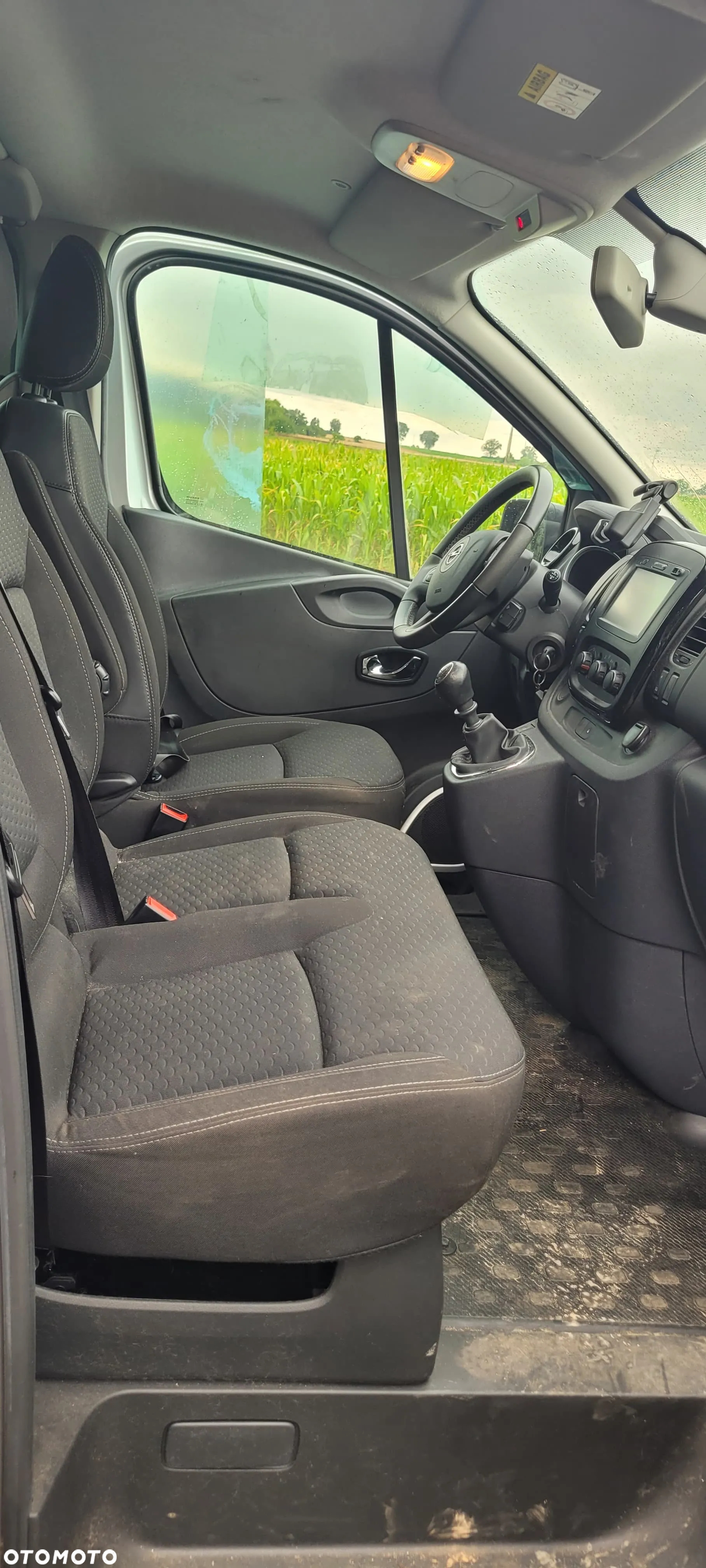Opel Vivaro - 14