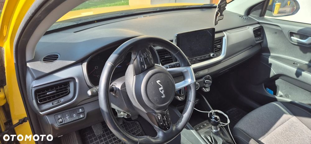 Kia Stonic 1.2 M - 11