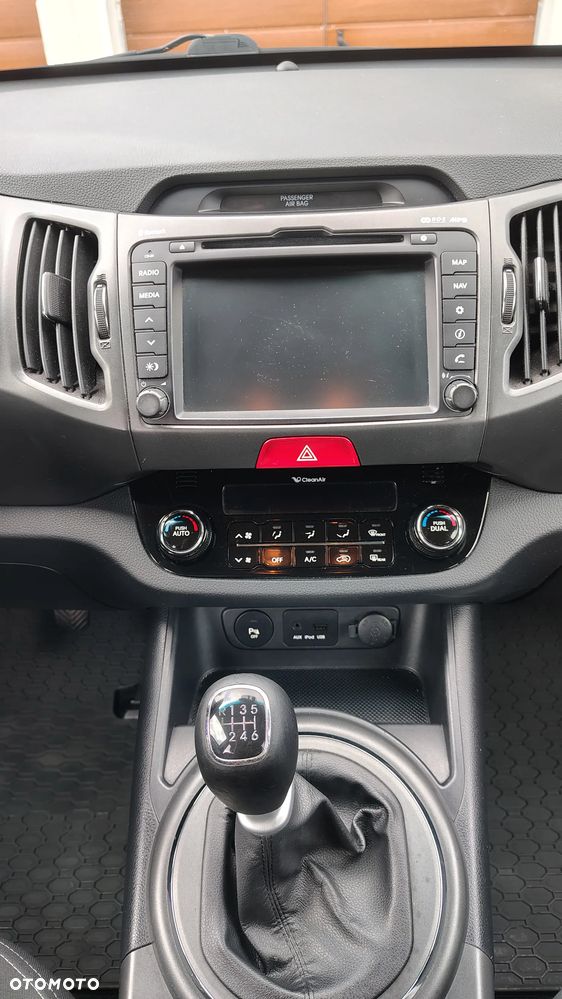Kia Sportage 2.0 CRDI M - 18