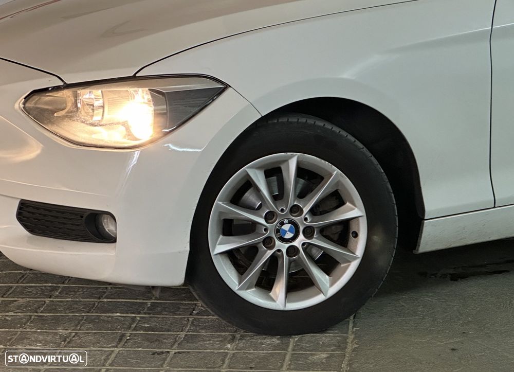 BMW 116 d EDynamics Line Sport - 3