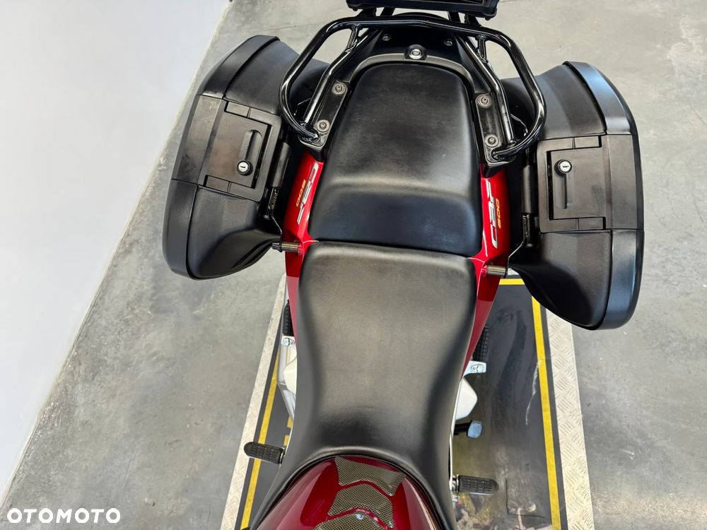 Honda CBF - 28