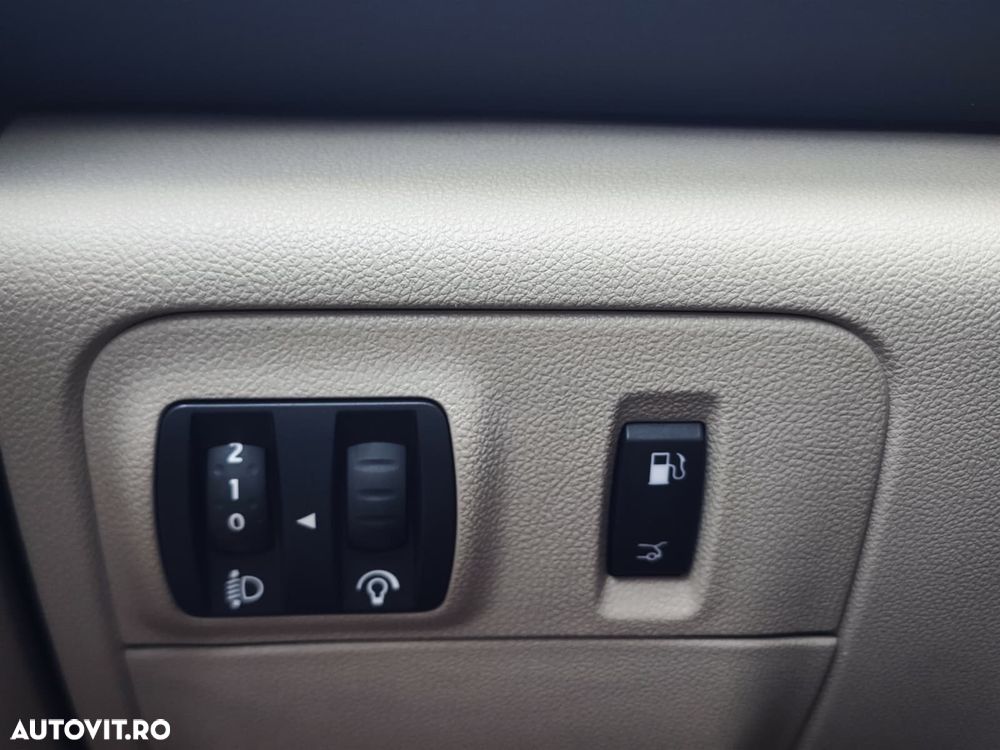 Renault Megane TCe 140 GPF Intens - 29