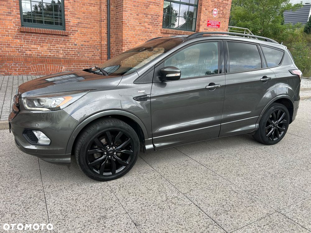 Ford Kuga 1.5 EcoBoost 2x4 ST-Line - 14