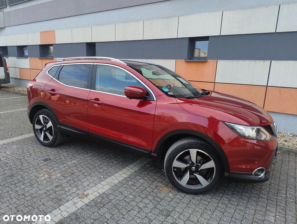 Nissan Qashqai 1.2 DIG-T TEKNA+ - 2