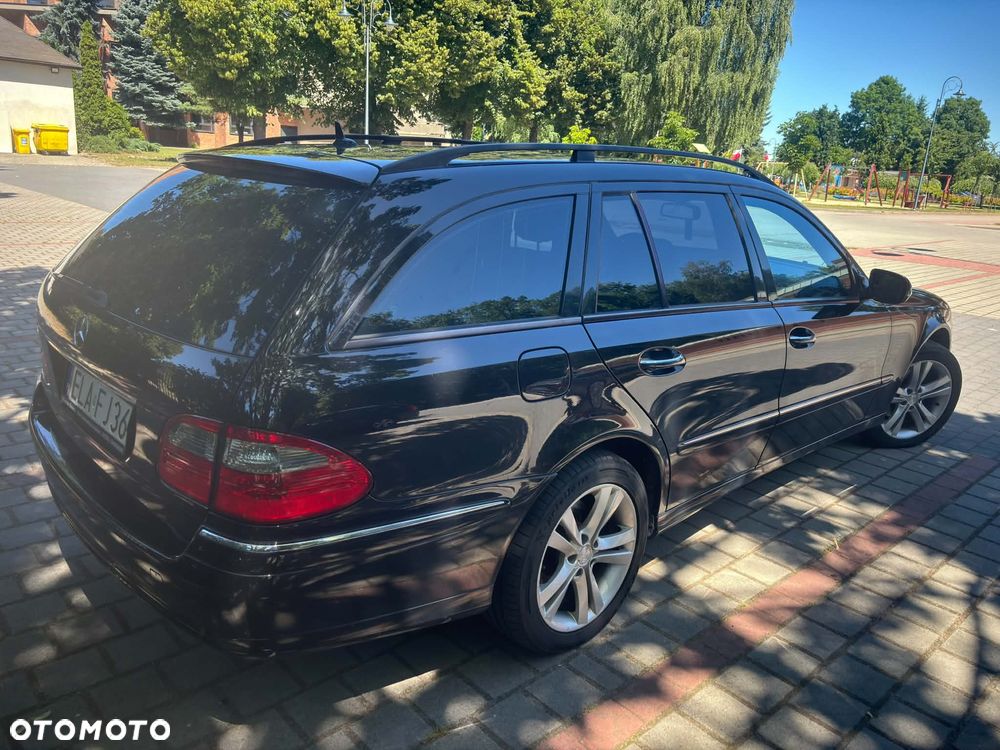 Mercedes-Benz Klasa E 280 CDI 4-Matic Avantgarde - 5