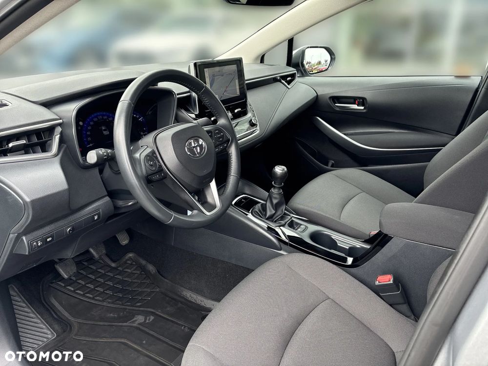 Toyota Corolla 1.5 Comfort - 9