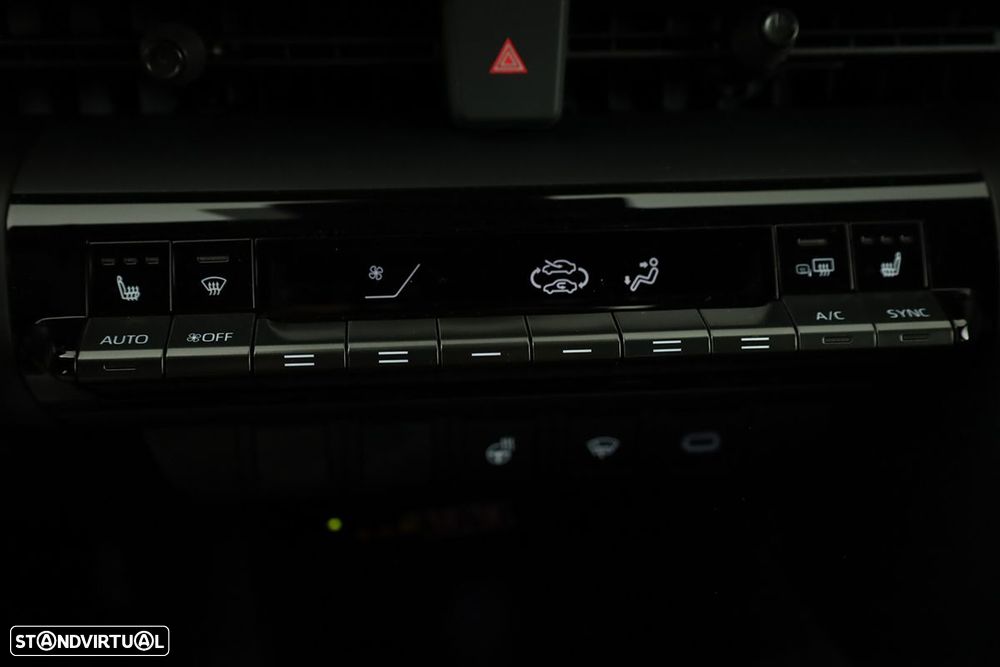 Toyota C-HR 2.0 HDF Plug-in Square Collection - 13