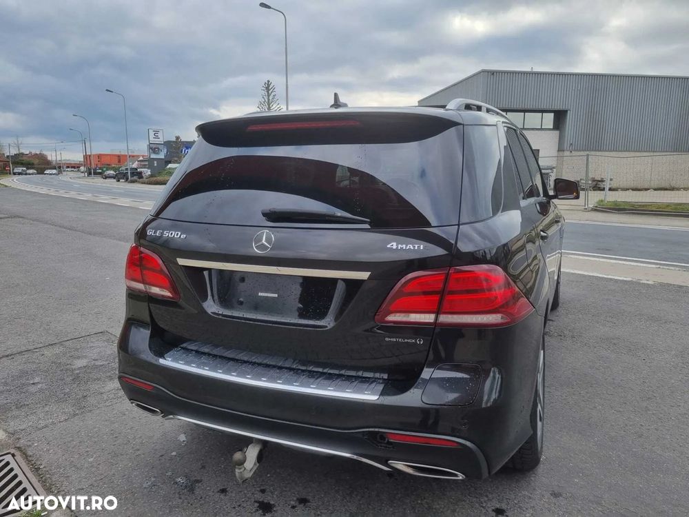 Mercedes-Benz GLE 500 e 4Matic 7G-TRONIC Exclusive - 7