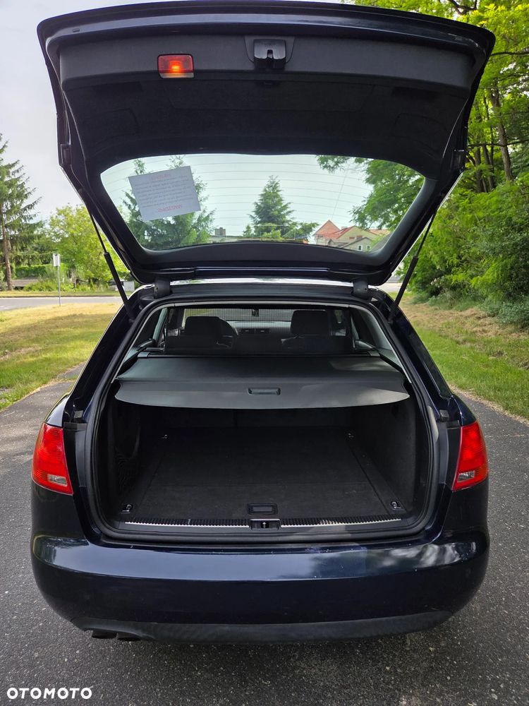 Audi A4 Avant 2.0 TDI - 7