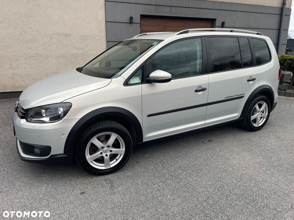 Volkswagen Touran 2.0 TDI DPF Cross Perfectline - 12