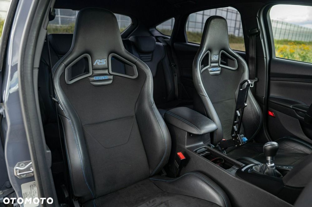 Ford Focus - 25