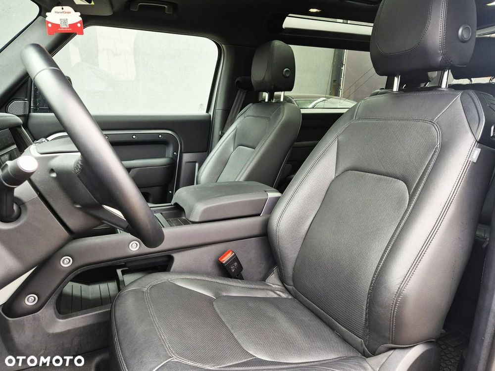 Land Rover Defender 90 P400 SE - 20