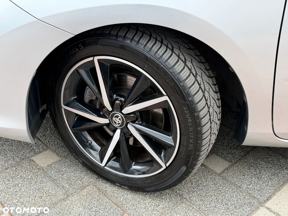Toyota Auris 1.8 VVT-i Automatik Edition-S - 23