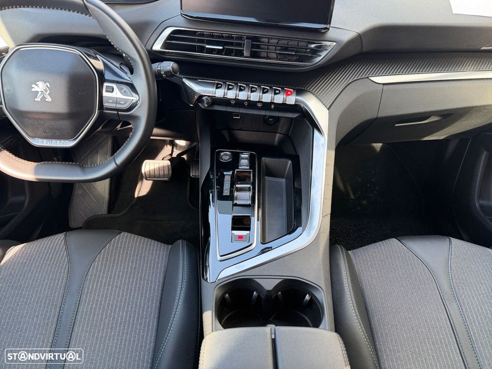 Peugeot 5008 1.5 BlueHDi Allure Pack EAT8 - 11