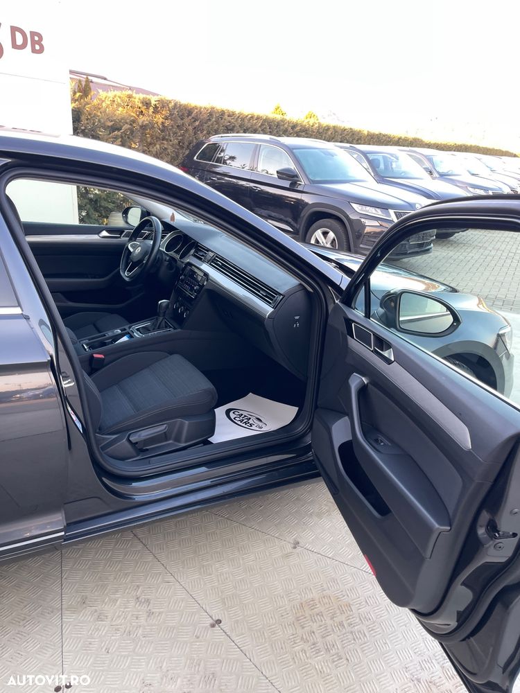 Volkswagen Passat - 22