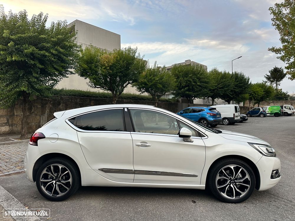 DS DS4 2.0 BlueHDi Sport Chic - 15