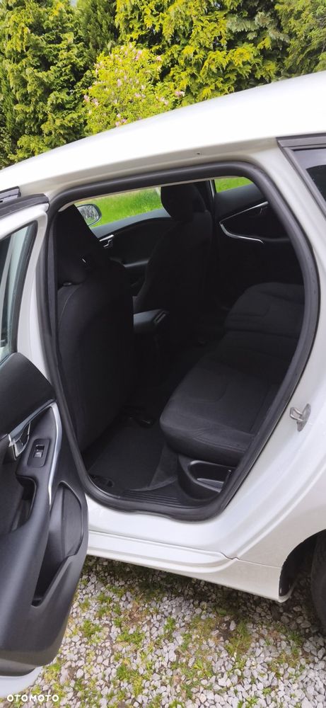 Volvo V40 - 28