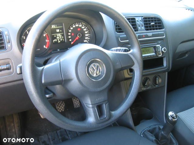 Volkswagen Polo 1.4 16V Comfortline Optimum - 14