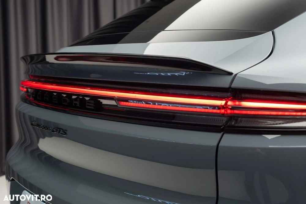Porsche Cayenne Coupe - 19