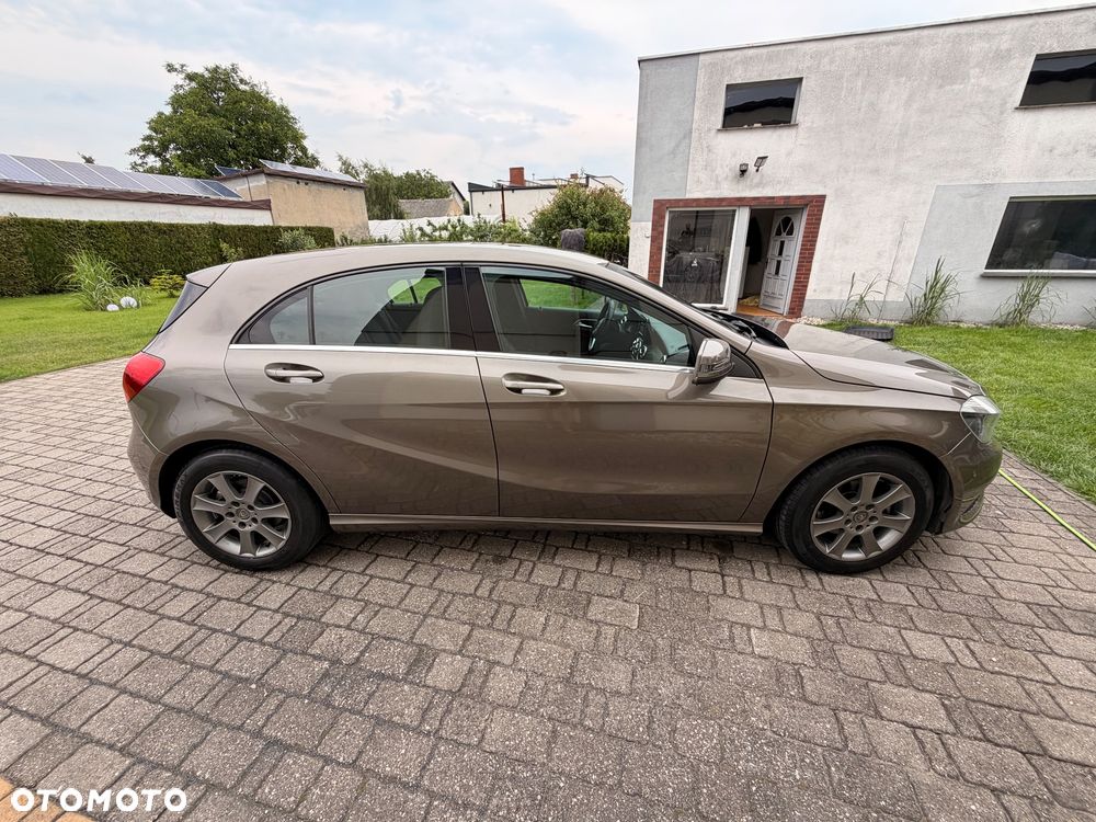 Mercedes-Benz Klasa A 180 d Style - 4