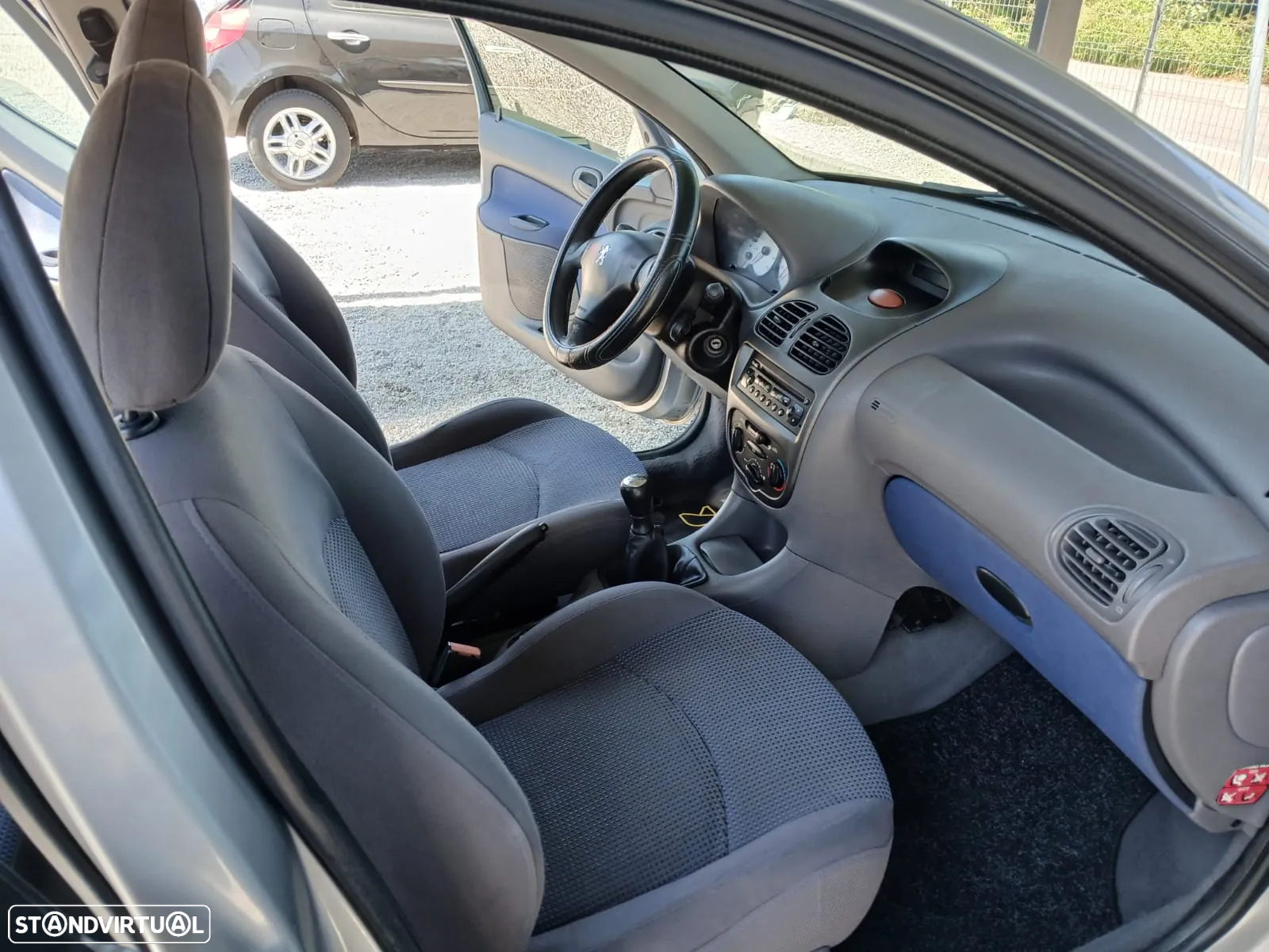Peugeot 206 1.1 XR - 4