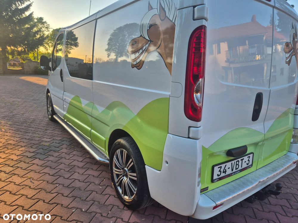 Renault Vivaro - 9