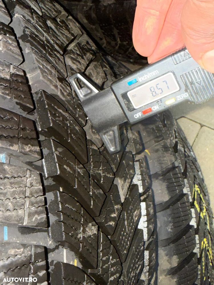 255 45 R20 IARNA , PIRELLI / DUNLOP - 6