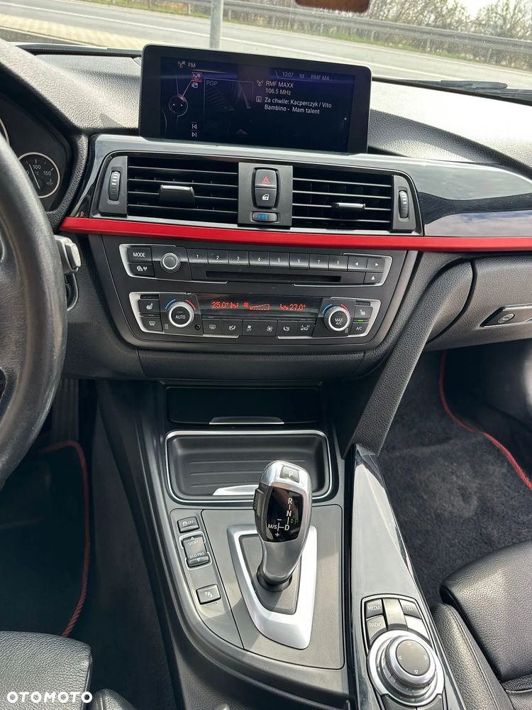 BMW Seria 3 320d - 12