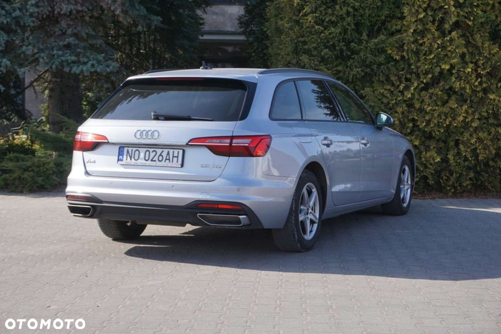 Audi A4 Avant - 5