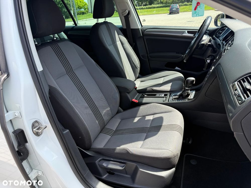 Volkswagen Golf 2.0 TDI BlueMotion Technology DSG Allstar - 14