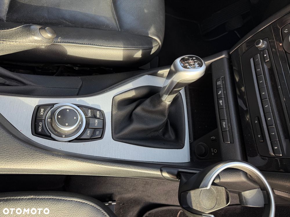 BMW X1 sDrive16d xLine - 18