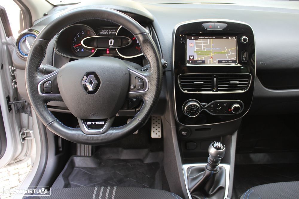 Renault Clio 1.5 dCi GT Line - 23