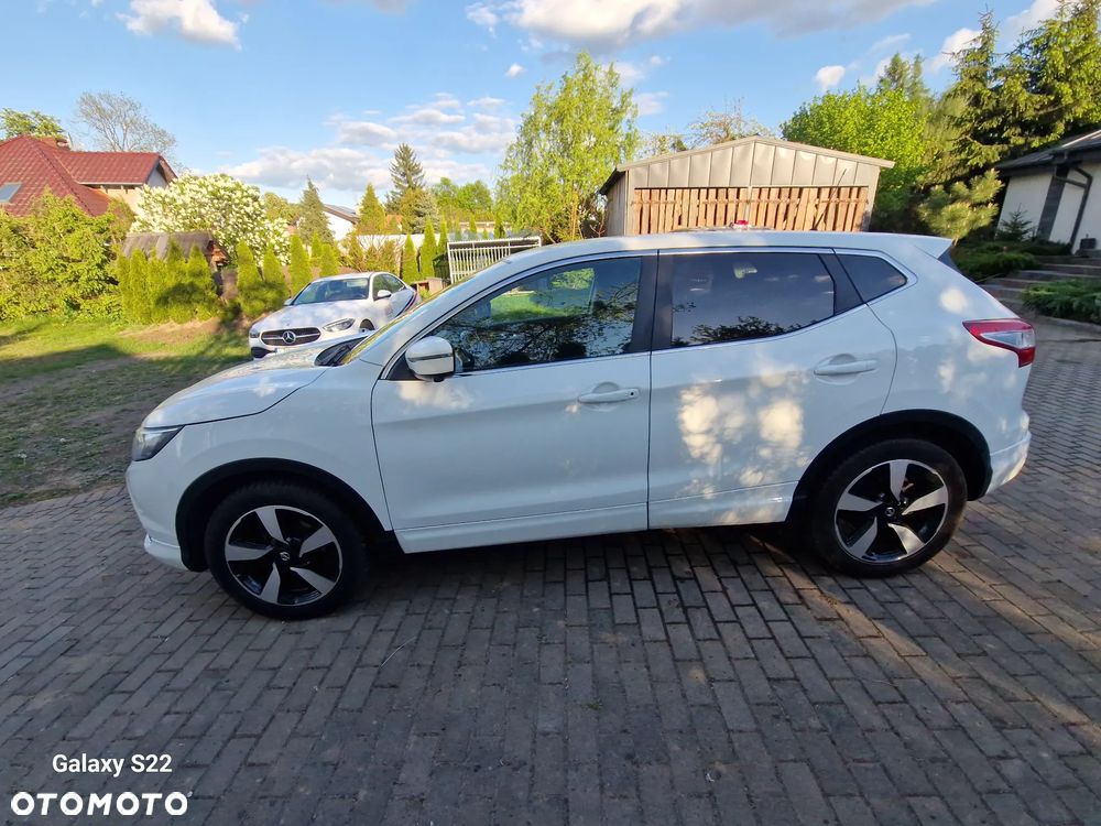 Nissan Qashqai 1.5 dCi N-Connecta - 11