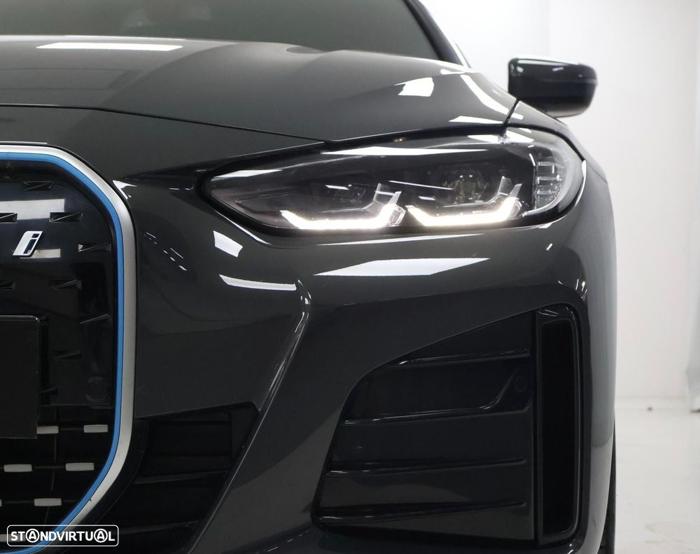 BMW i4 eDrive40 Pack Desportivo M - 8