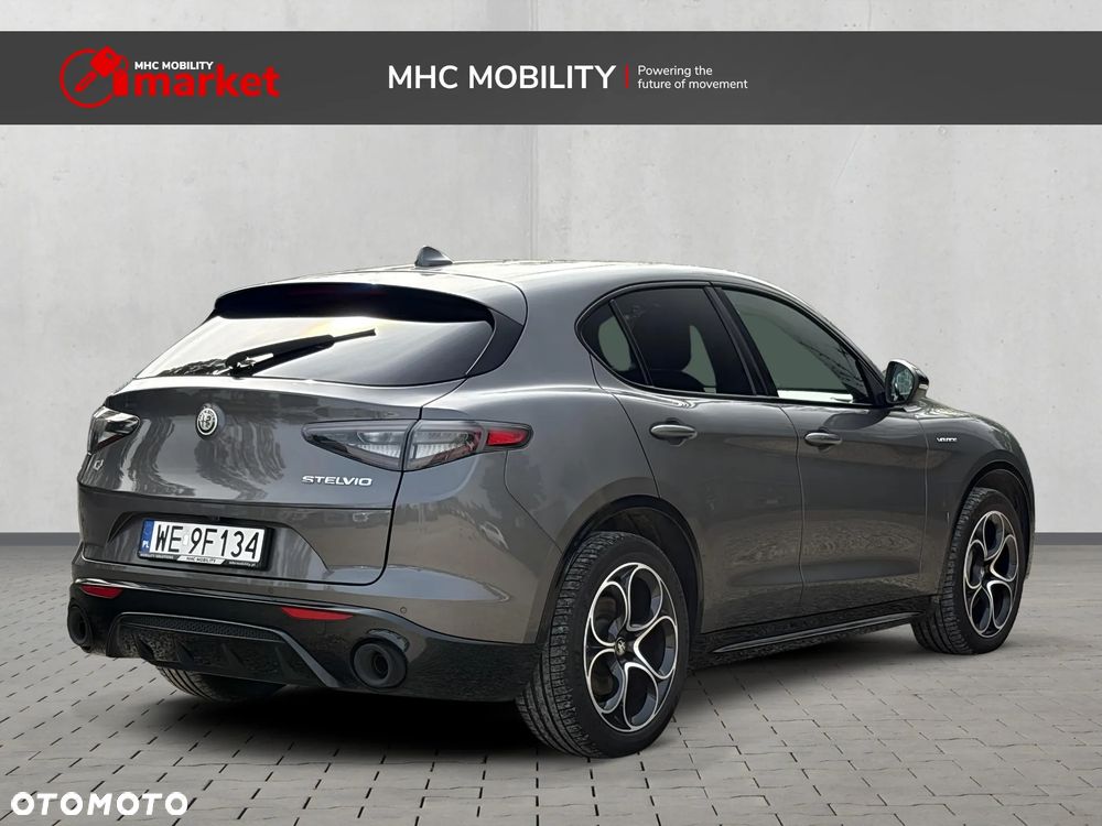 Alfa Romeo Stelvio 2.0 Turbo Veloce Q4 - 5