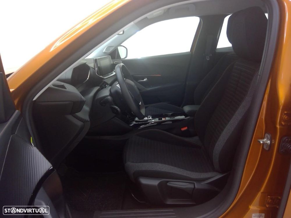 Peugeot e-2008 50 kWh Active Pack - 7