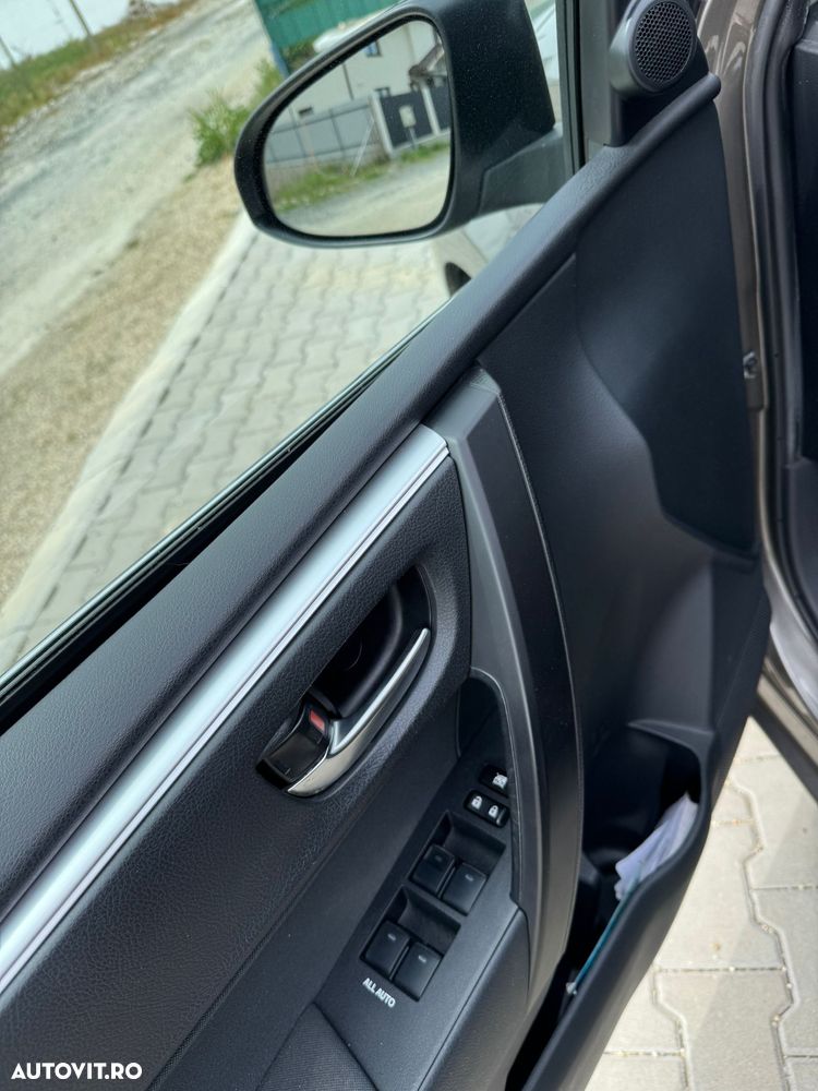 Toyota Corolla 1.6 Valvematic Luna - 4