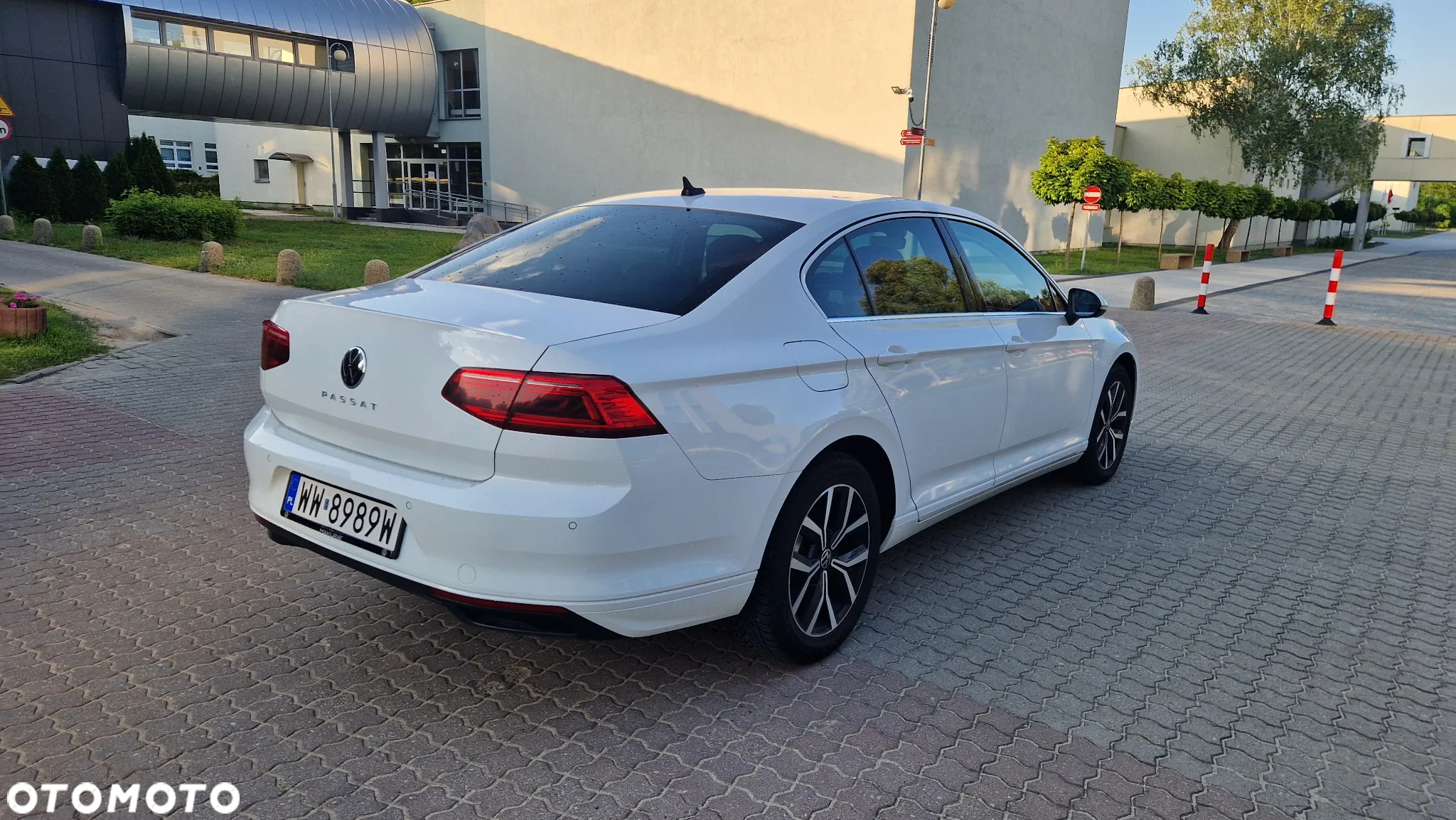 Volkswagen Passat 2.0 TDI EVO Elegance DSG - 6