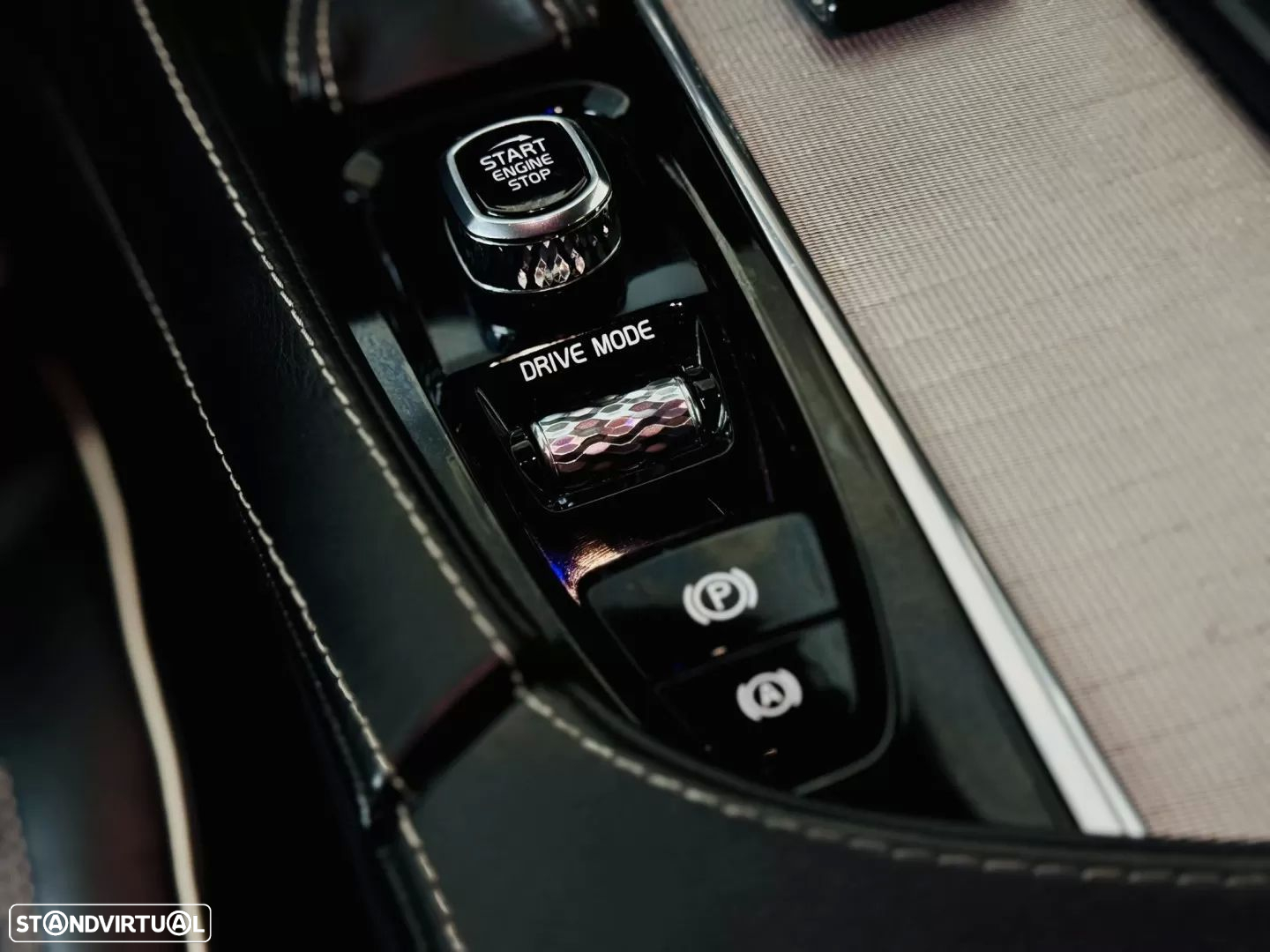 Volvo V90 2.0 D4 R-Design Geartronic - 35